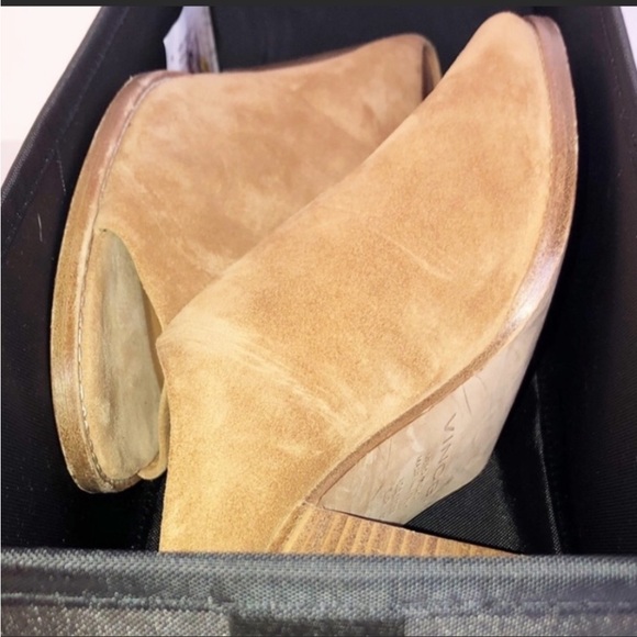 Vince Vero Cuoio Camel Suede Leather Open Toe Stacked Block Heel Mule Sz10 NWOB - Picture 9 of 10
